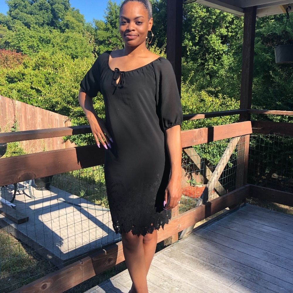 NWT! Beautiful Sharagano Black Dress! Size 8